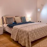 Villa Sardinia Re - Gialla *