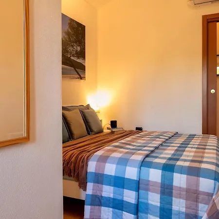 Villa Sardinia Re - Gialla Olmedo