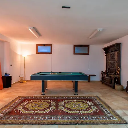Villa Sardinia Re - Gialla *