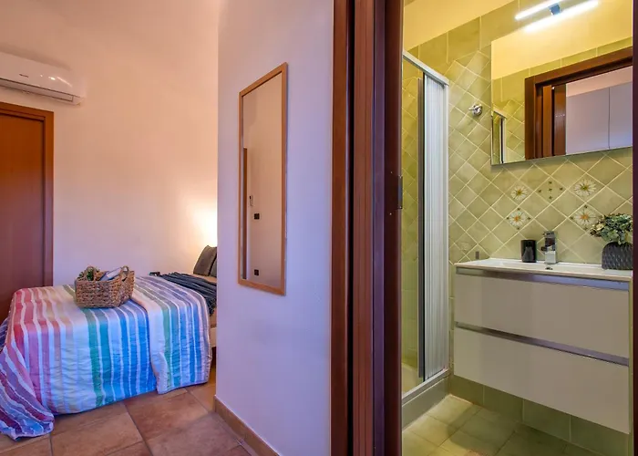 Villa Sardinia Re - Gialla